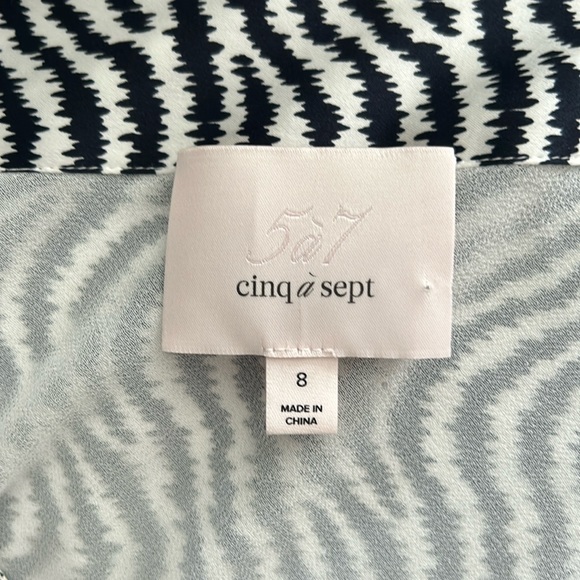 CINQ A SEPT -NWOT- Christel Dress in Ivory/Navy - Picture 13 of 14